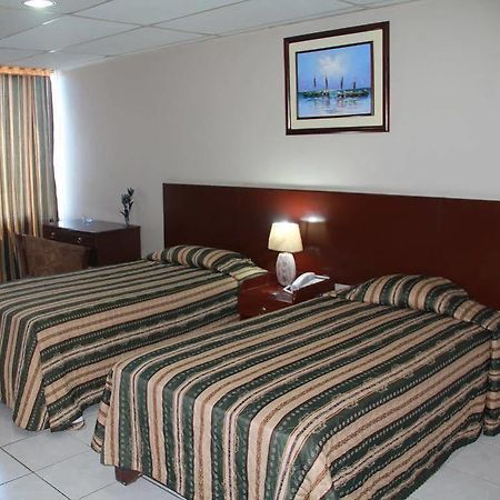 Hotel La Torre Guayaquil Luaran gambar