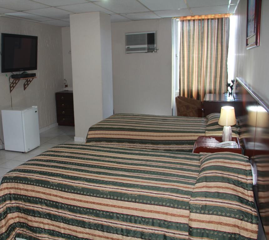 Hotel La Torre Guayaquil Bilik gambar