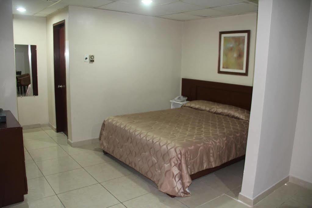Hotel La Torre Guayaquil Luaran gambar